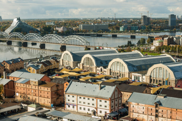 Aptauja Rīgas Centrāltirgus apmeklētājiem